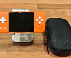 anbernic  RG28XX Retro Handheld Game with Linux System