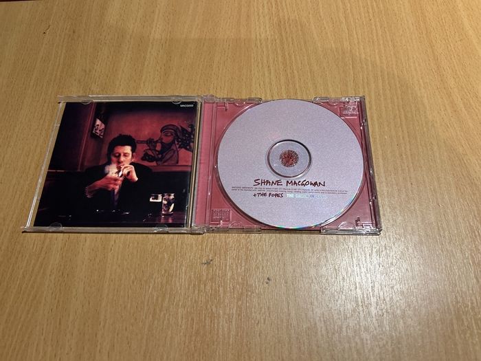 Shane MacGowan & The Popes - The Crock Of Gold
