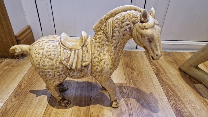 Collection of porcelan horse ornaments