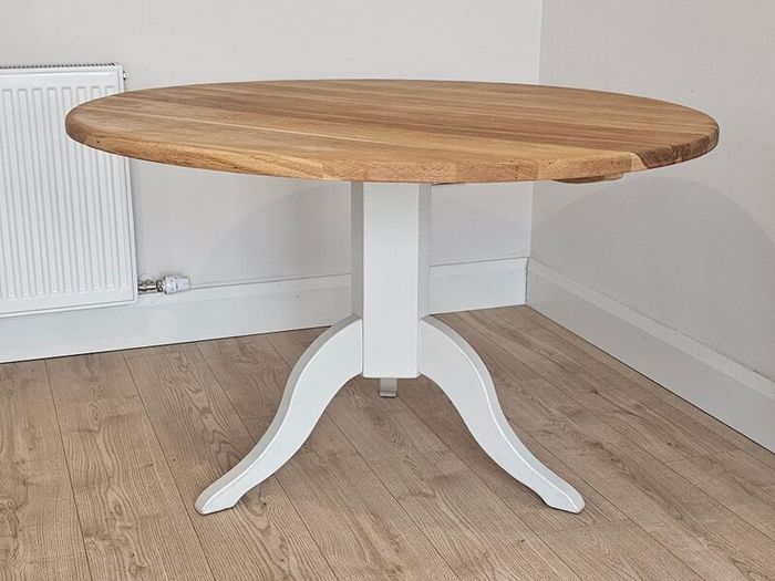 Neptune solid oak table & chairs