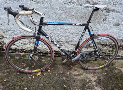 Felt F95 road bike