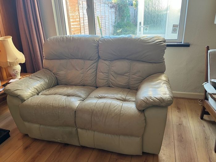 Free Couches - reclining