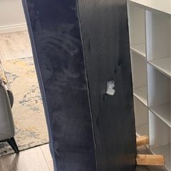 King size gray velvet base comes in 2 parts