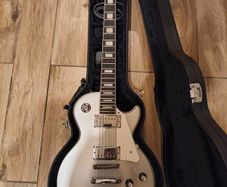 Les Paul Custom (chinese Copy)