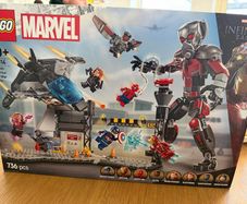 Lego Captain America:Civil War Battle