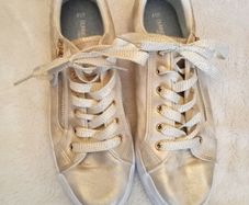 Dunnes Stores Gold Shimmer Trainers - UK 7
