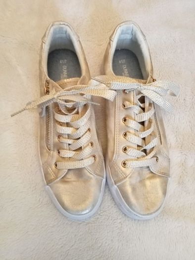 Dunnes Stores Gold Shimmer Trainers - UK 7