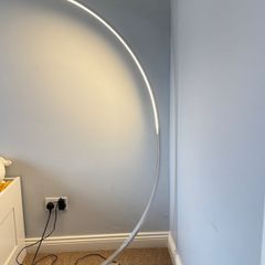 c shape lamp