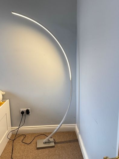 c shape lamp