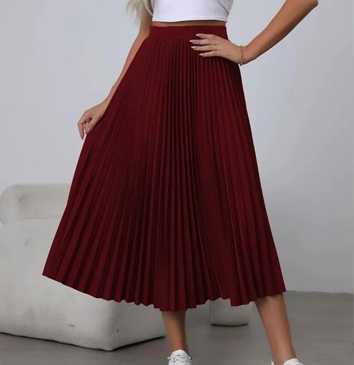 Temu Dark Red Pleated Skirt. Size 16. New