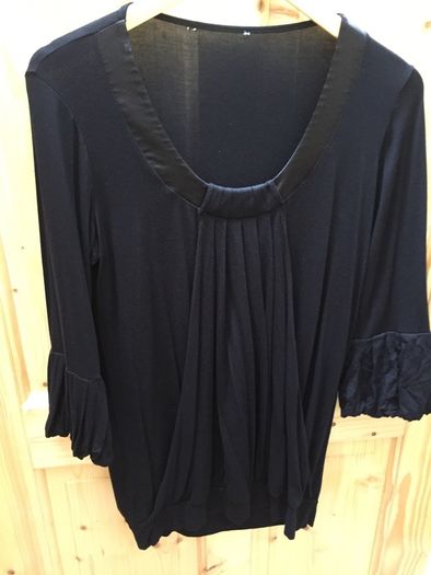 Black long sleeved too