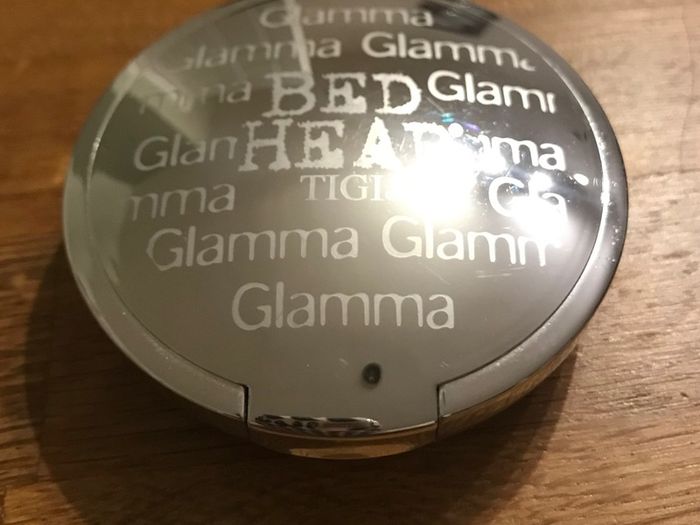 Bedhead Compact Powder