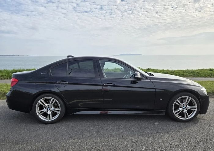 2017/2 BMW 330e M Sport Shadow Edition