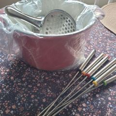 masterclass cast iron fondue set