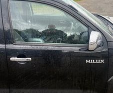 Toyota hilux for breaking