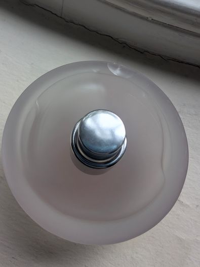 DkNY perfume