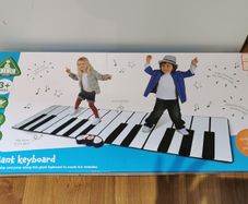 ELC giant piano