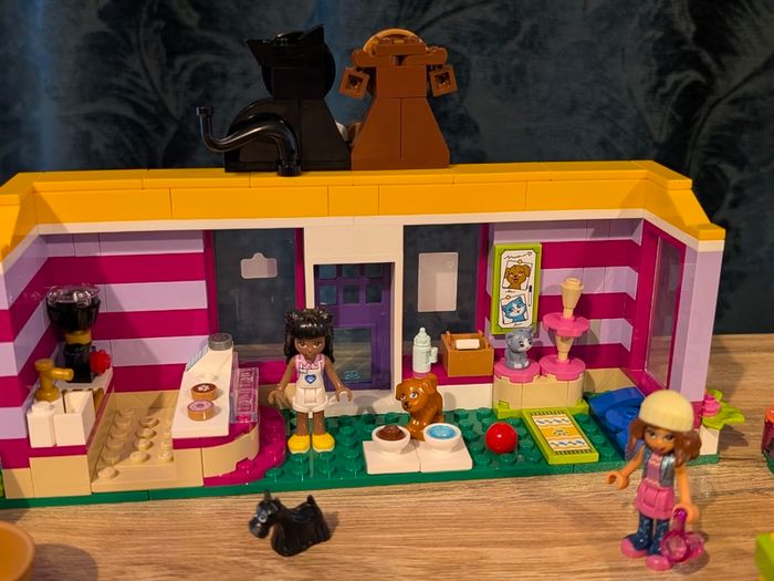 Lego Friends 41699 Pet Adoption Cafe