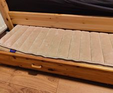 Flexa pull out guest bed
