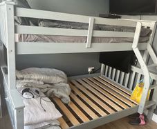 triple bunk