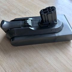 Dyson battery v12