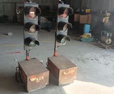 traffic lights for road works