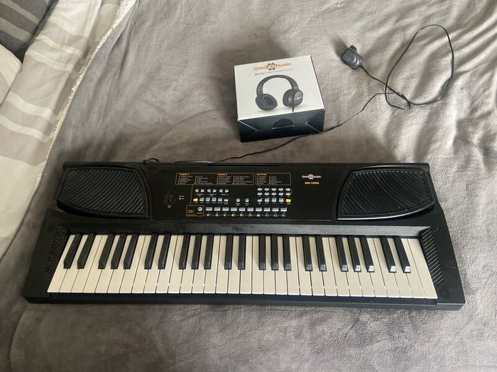 54 key gear for music electronic keyboard with hea