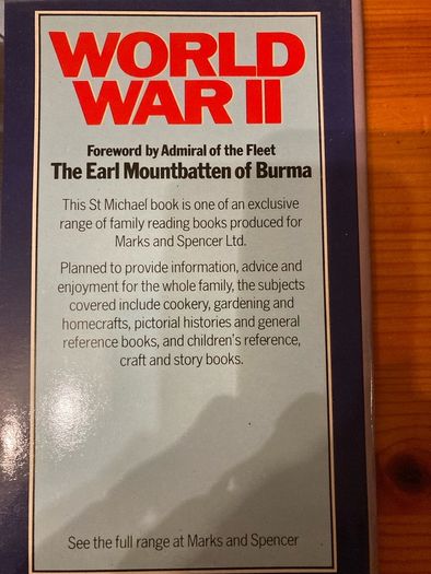 War book:'World War ll.Land,Sea & Air Battles 1939-1945'