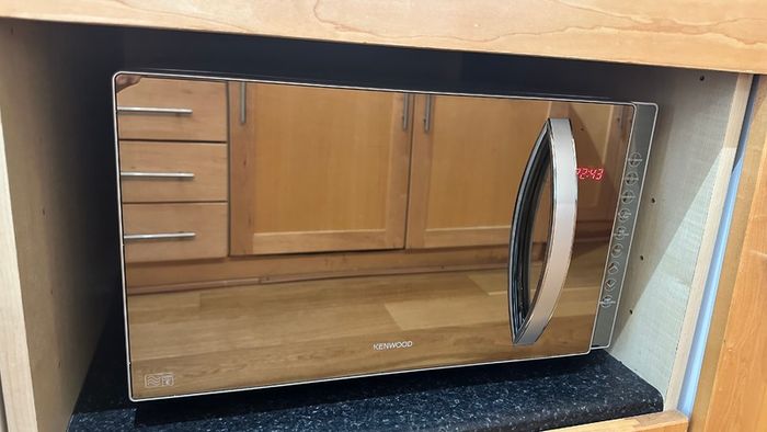 Kenwood K23CM13 Combination Microwave