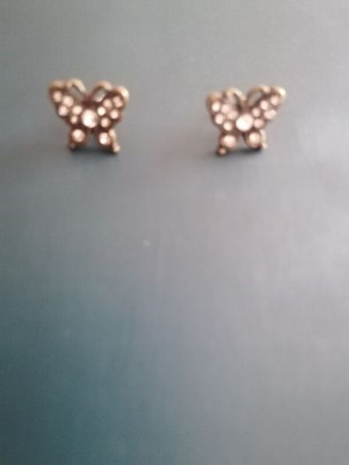 selection of earrings, 5 euros each