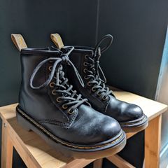 Dr Martens kids shoes boots