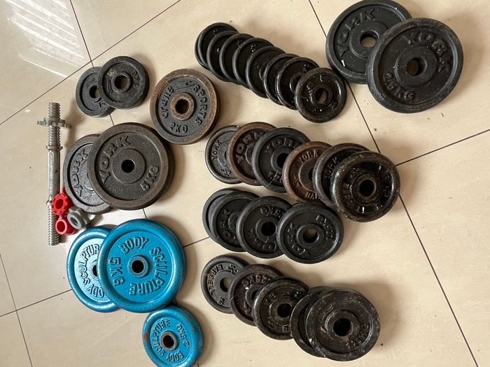 Selection of metal plates