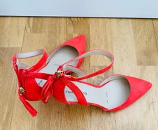 Ladies Shoes
