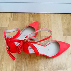 Ladies Shoes