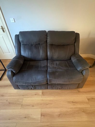2 Seater Recliner Couch