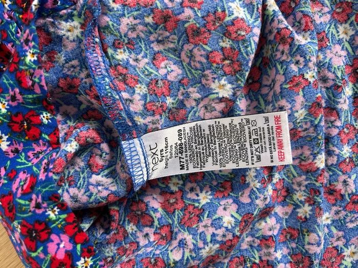 girl's dress
