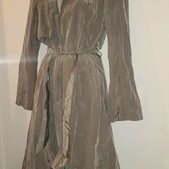 Metallic Grey/Goldish Coloured Trench Coat from Topshop size 8