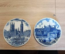 Vintage Johnson Bros Decorative Wall Plates Set
