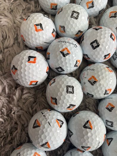 Golf Balls TaylorMade TP5 (PIX) X 40