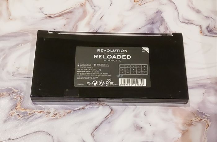 Revolution Reloaded Eyeshadow Palette - Hypnotic - New