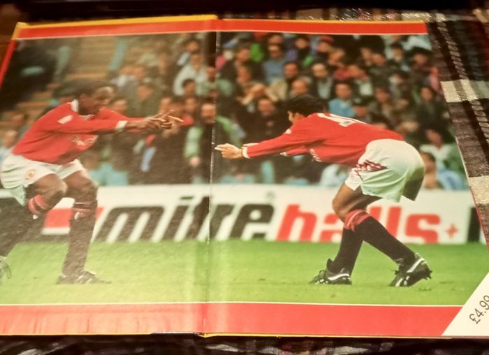 1994. Manchester United Annual  Special.