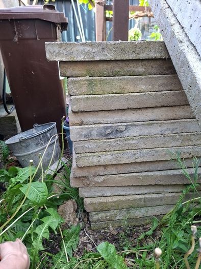 paving slabs