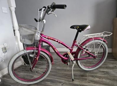 Girls bike