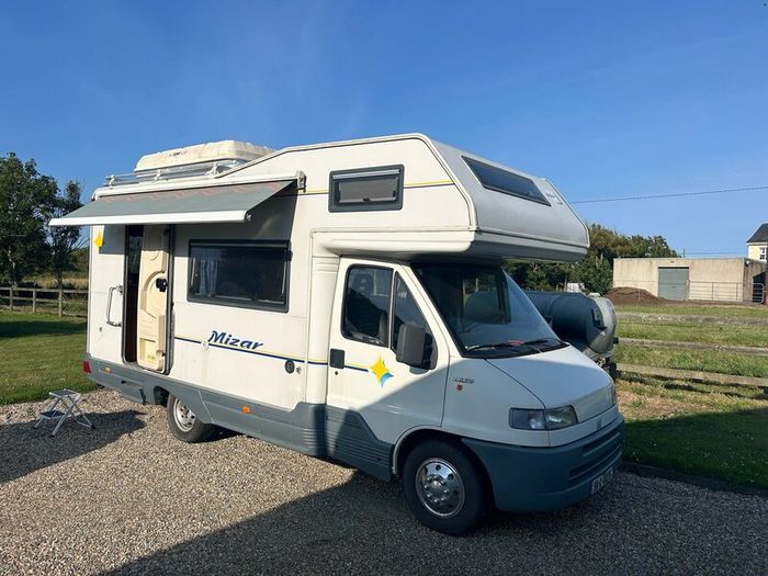 Camper