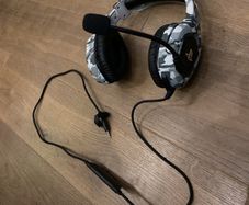 gaming headphones