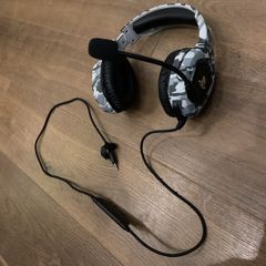 gaming headphones
