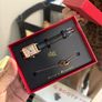 gift box Image 2