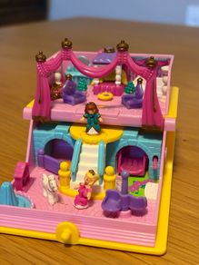 Vintage Polly pocket 1995 princess palace storybook