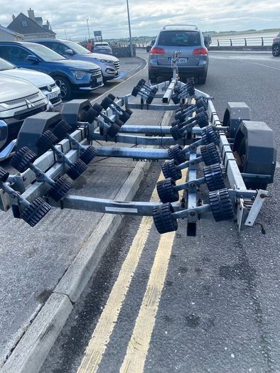 3200kg twin axle boat trailer
