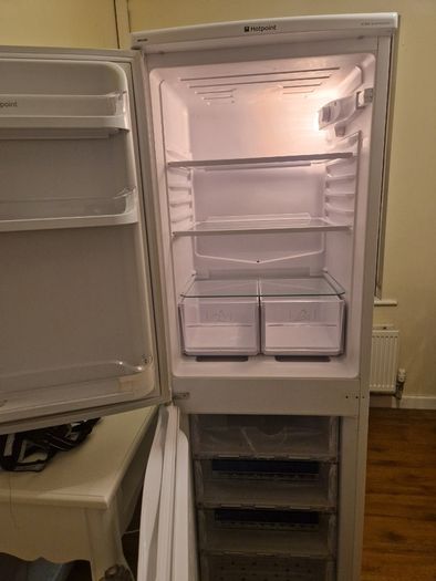Hotpoint fridge freezer